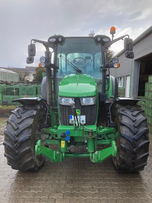 John Deere 5100R