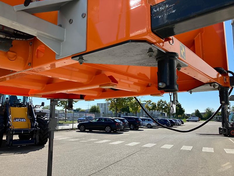 Bucher Gmeiner YETI W20T Schneckenstreuautomat