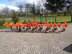Kongskilde Howard Rollkultivator 8 reihig Rollhackgerät 600cm Arbeitsbreite Hydraulische Klappung 4 reihig 6 reihig 8 reihig Kongskilde nicht Hatzenbichler SchmotzerEinböck KressSketetee Garford