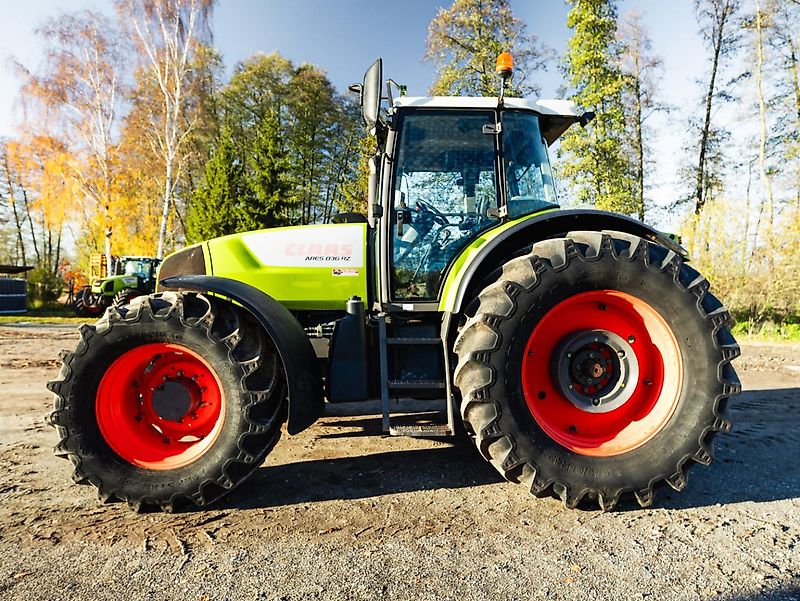 Claas ARES 836 RZ