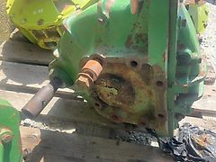 John Deere 1065 | 1075 | 1175 - Zwolnica (Części zamienne)