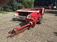 IHC International 440 Conventional Baler