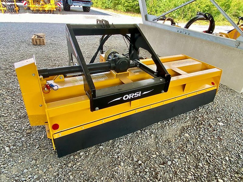 Orsi WPS 2600 Heckmulcher mit Seitenverschiebung