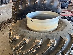 Petlas Doppelräder 650/75R32 f. Fendt