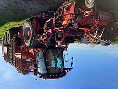 Holmer T4-40 Self-Propelled Sugarbeet Harvester