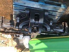 Claas Axion 830 840 850 Oś przednia Resor Zwolnica Zwrotnia Wkład Mostu Półoś Resor (Części zamienne)