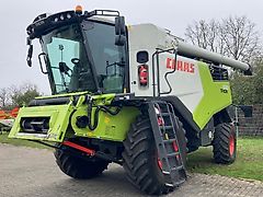 Claas TRION 530