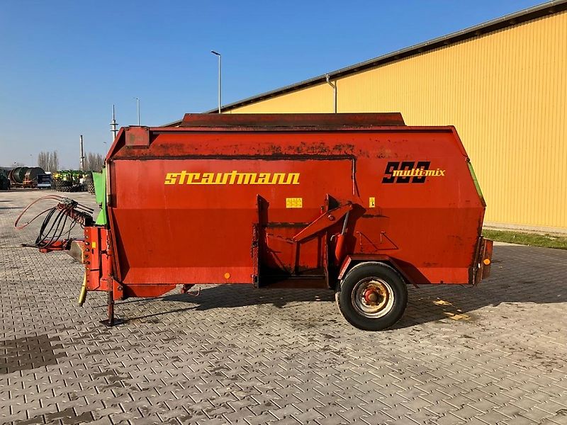 Strautmann MULTI-MIX 900