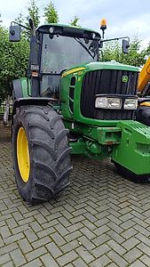 John Deere 6534