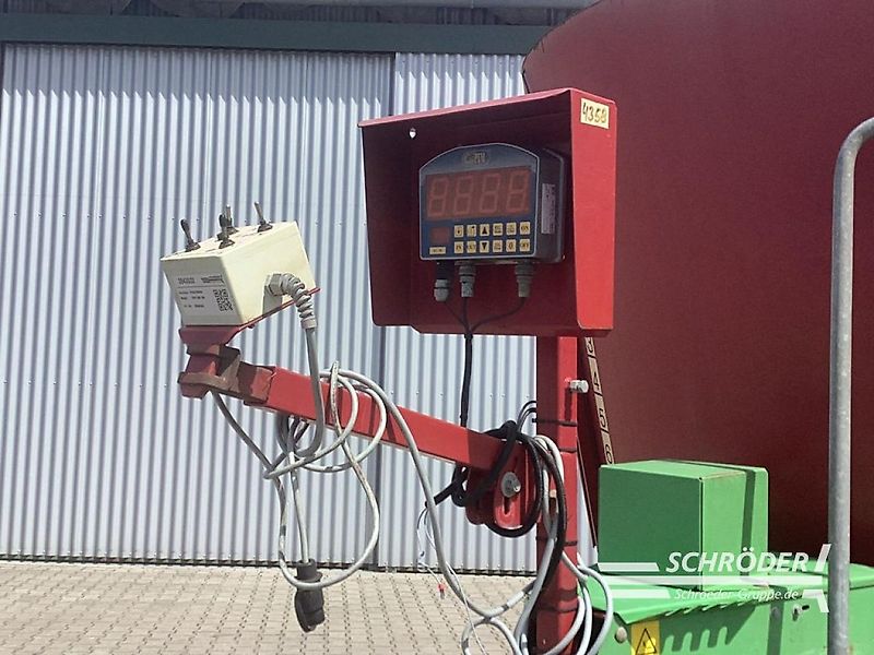 Strautmann VERTI MIX 900