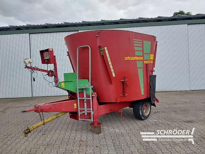 Strautmann VERTI MIX 900