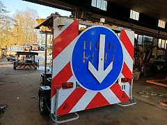 Nissen LED Absperrtafel Arbeitsstellenintegrationssystem VZ616