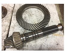 John Deere RING GEAR CROWN AND PINION (used) - John Deere 6M, 6020, 6030, 7030