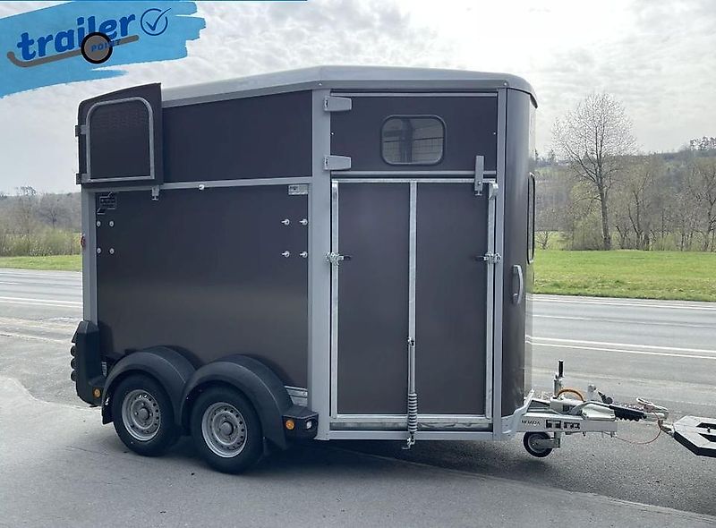 Ifor Williams Pferdeanhänger - HB506 mit Rampe- Türen Kombi