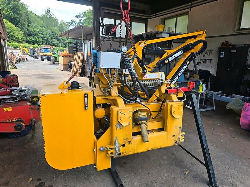 McConnel PA48 MK2 Mähausleger Mc Connel Böschungsmäher Böschungsmulcher Hangmäher für Traktor