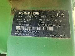 John Deere 328