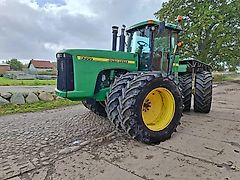 John Deere 9300