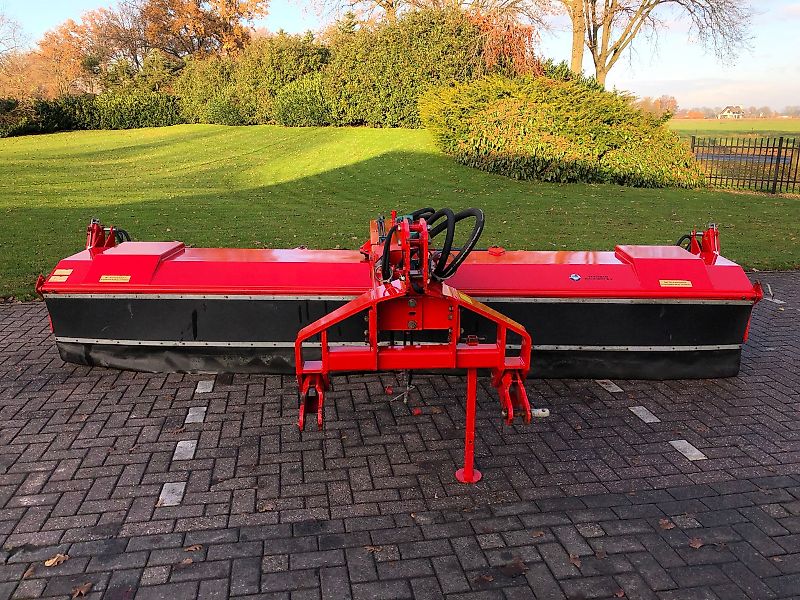 Dücker SFK 4500 veegmachine