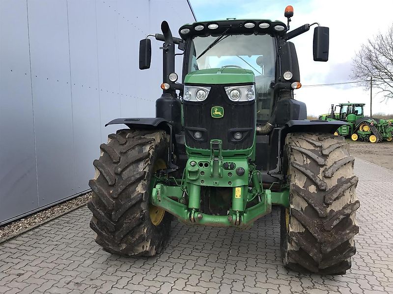 John Deere 6250R