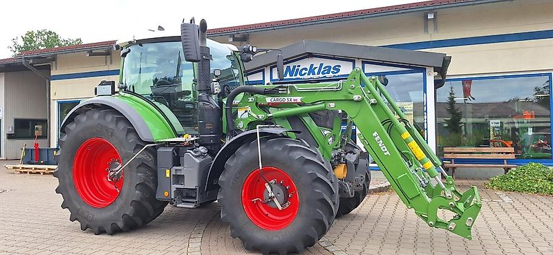 Fendt 724 One Profi+