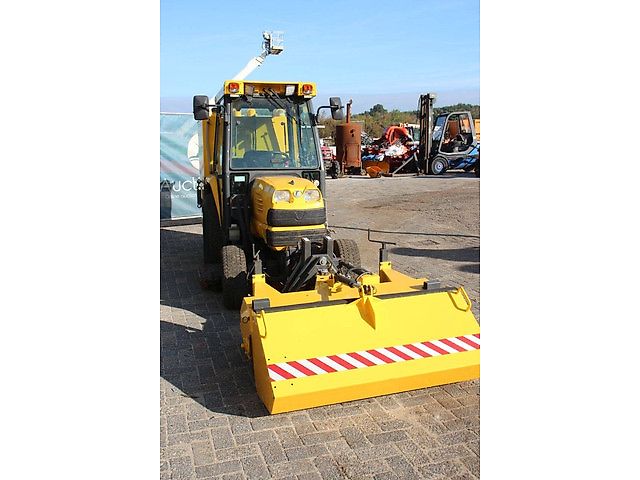 Kubota Version STV40