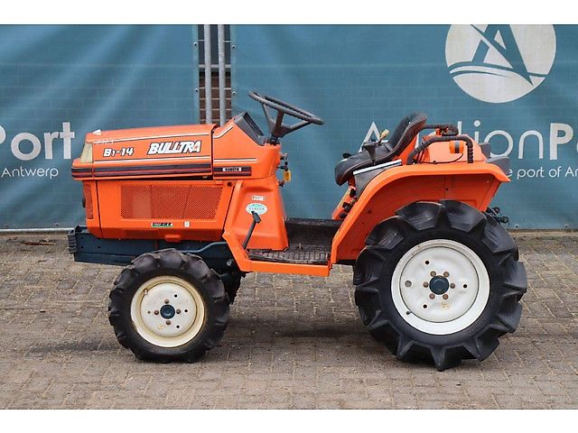 Kubota B1-14 Bulltra