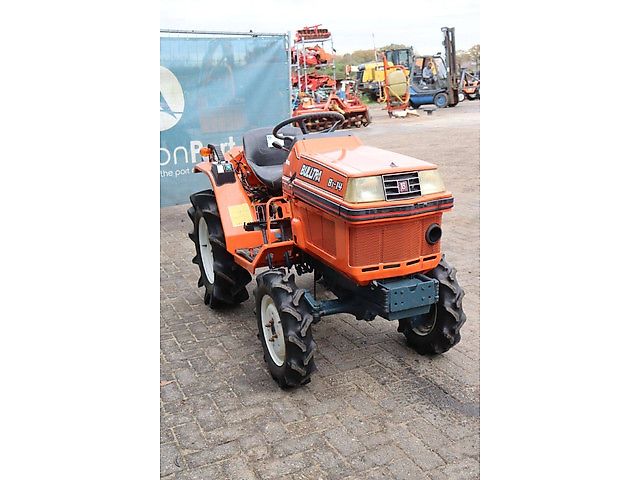 Kubota B1-14 Bulltra