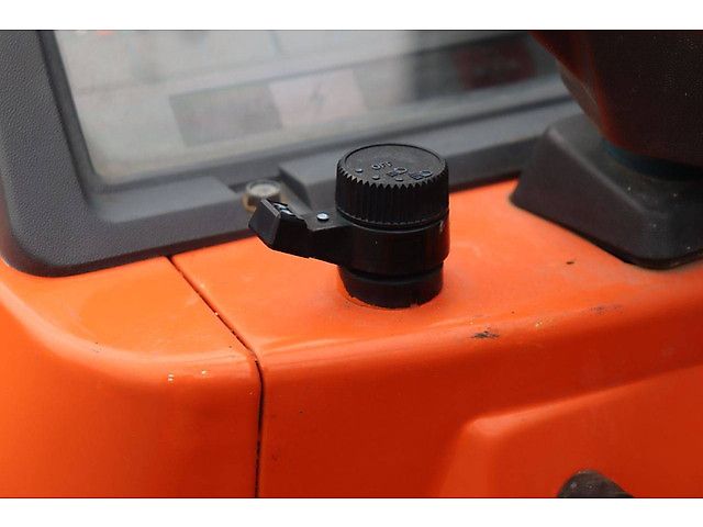 Kubota B1-14 Bulltra