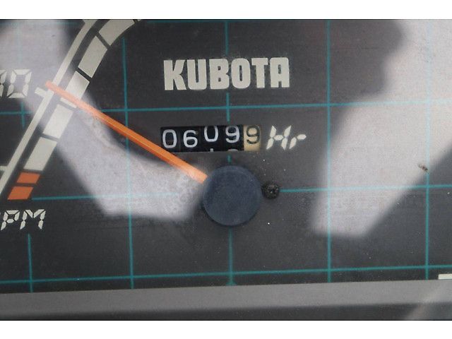 Kubota B1-14 Bulltra