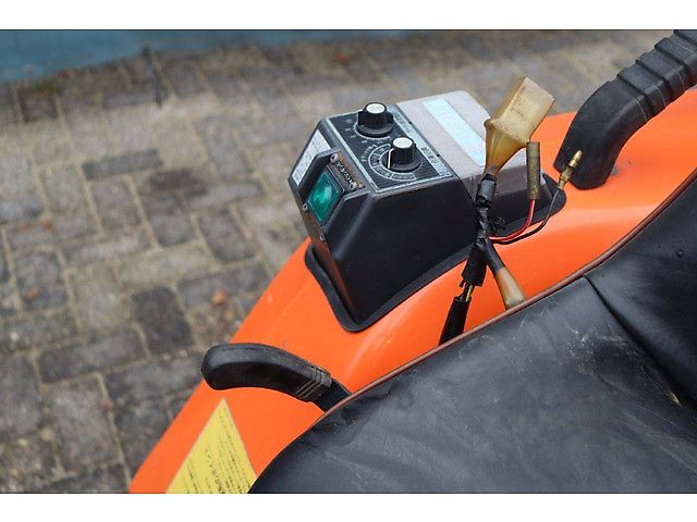 Kubota B1-14 Bulltra