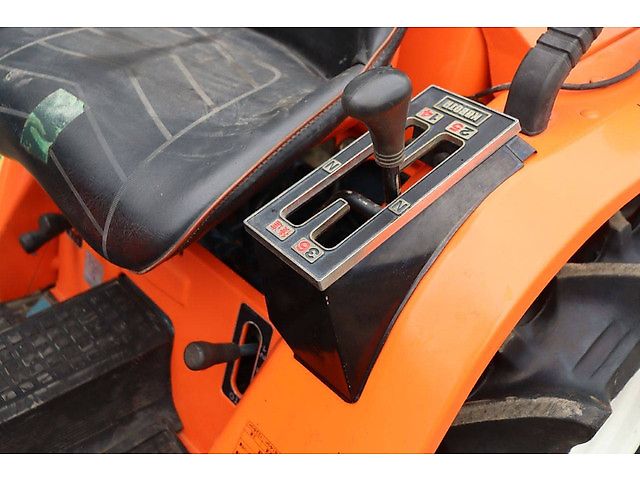 Kubota B1-14 Bulltra