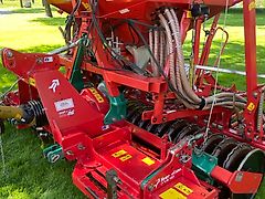 Kverneland NG-H 301 und DA 3 Meter