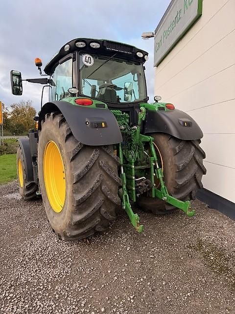 John Deere 6175R