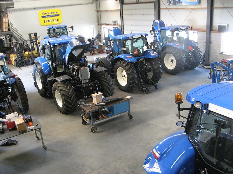 New Holland BOOMER 25 COMPACT