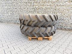 GKN 340/85R36 BKT