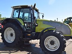 Valtra T120