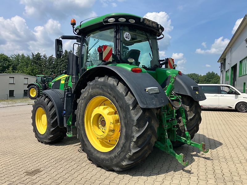 John Deere 7290R mit FKH/ HR- Gewichte/...