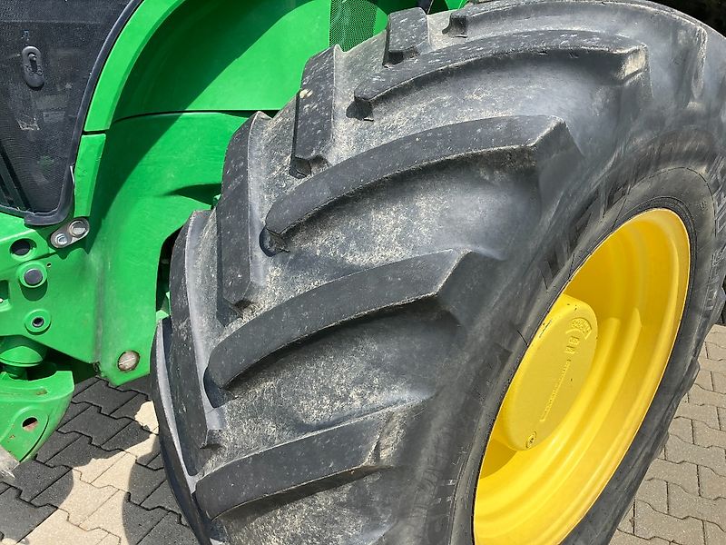 John Deere 7290R mit FKH/ HR- Gewichte/...