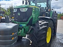 John Deere 6210R