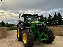 John Deere 7r 330
