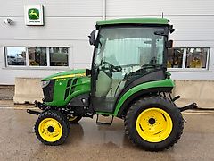 John Deere 2038R