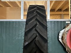 Petlas TA-120 230/95R40 132D