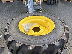 John Deere 440/80-24 / 260/70-16,5
