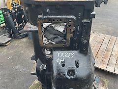 New Holland T7.225 - skrzynia biegów 47960856 (Części zamienne)