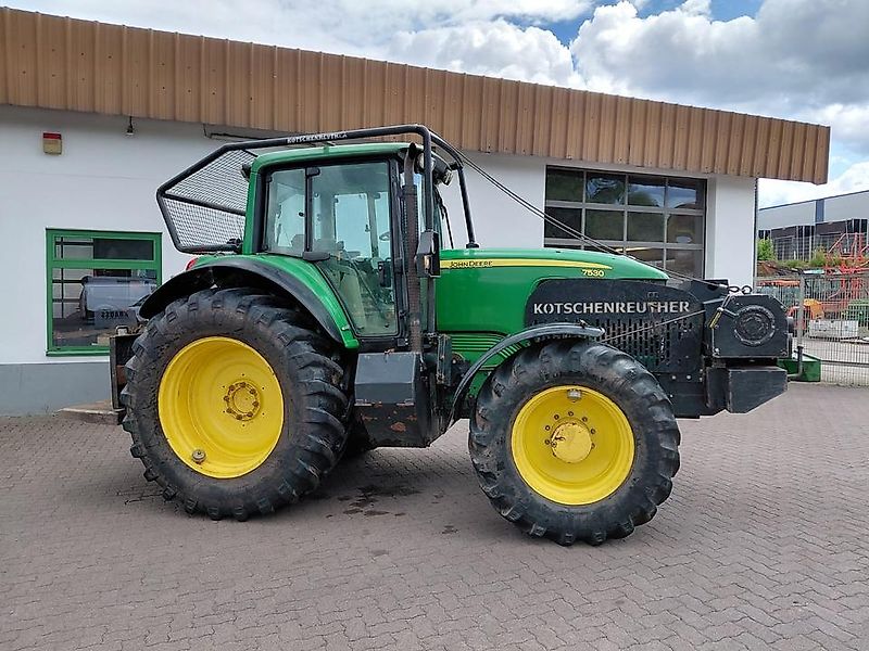 John Deere 7530 Forstmaschine