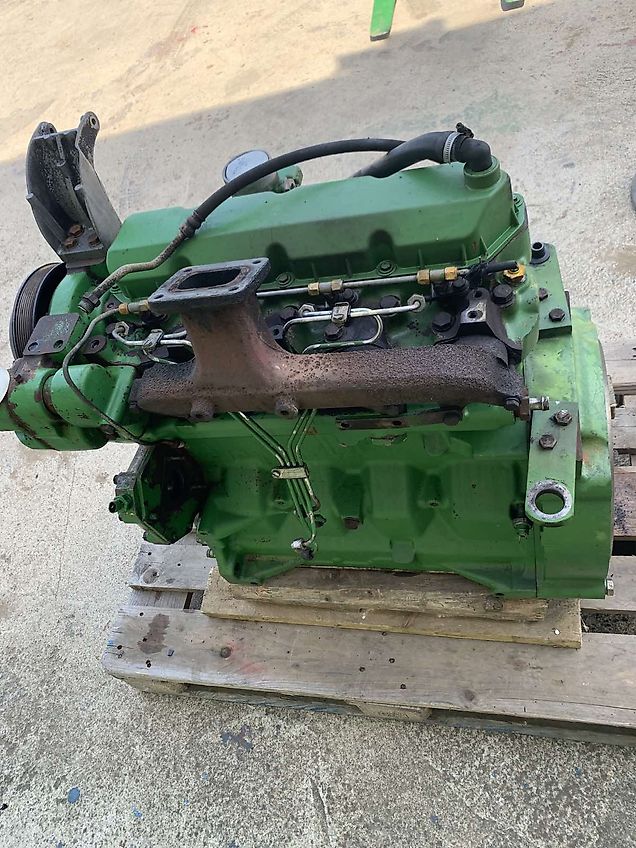 John Deere Complete Engine (used) 4 Cylinders - John Deere 6000 serie