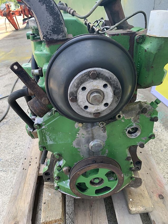John Deere Complete Engine (used) 4 Cylinders - John Deere 6000 serie