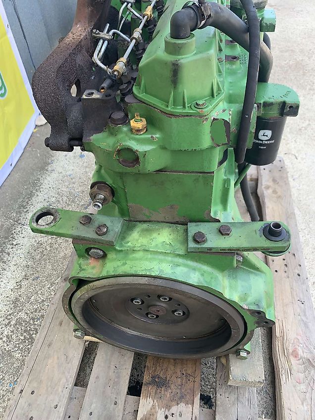 John Deere Complete Engine (used) 4 Cylinders - John Deere 6000 serie