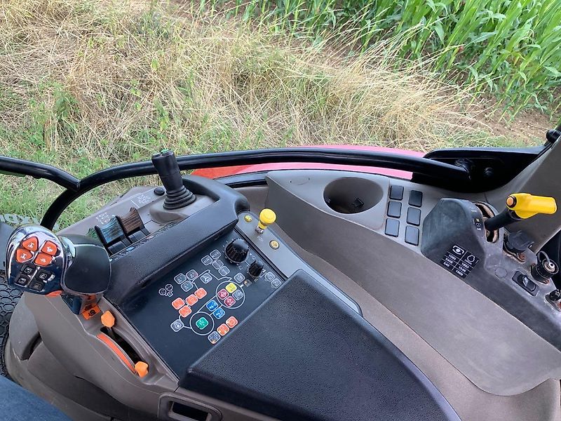 Case IH Maxxum 125 CVX