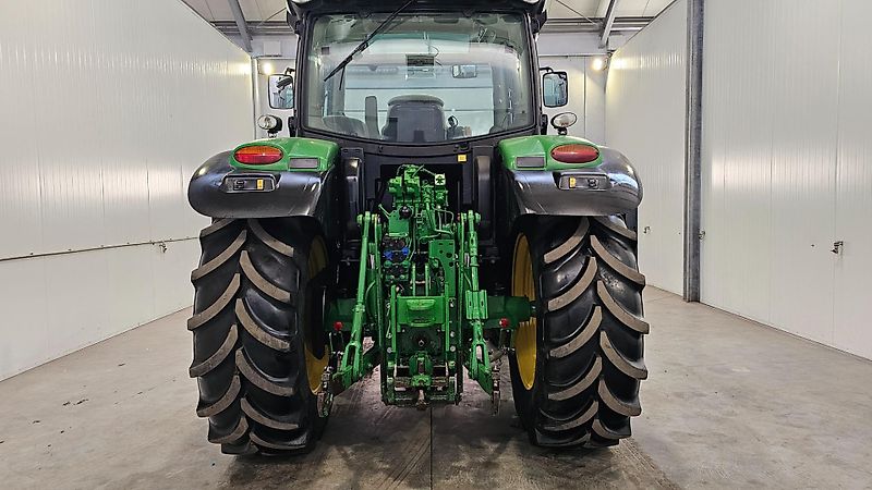 John Deere 6130R